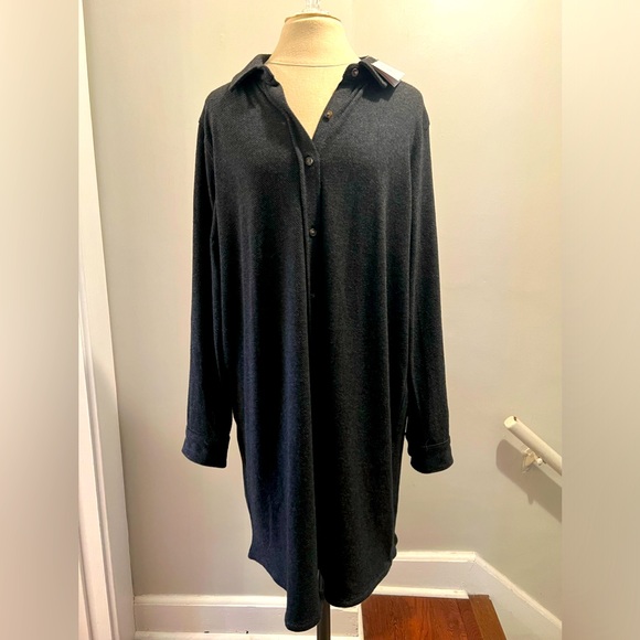 Brand new tags still on Faherty Legend Sweater Dress